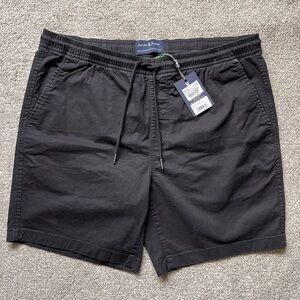 Brand New Mens Psycho Bunny 7” Casual Shorts Size Large NWT